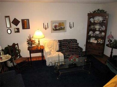 12 Walnut St unit 12, Turners Falls, MA 01376 - photo 7