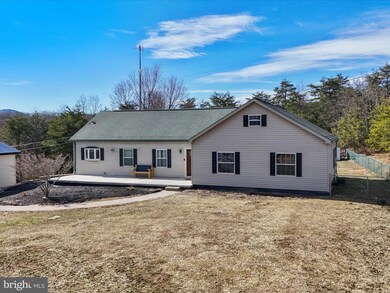 67 Pinepointe Dr, Keyser, WV 26726 - photo 3