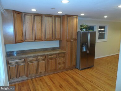 1609 Northcrest Dr, Silver Spring, MD 20904 - photo 6