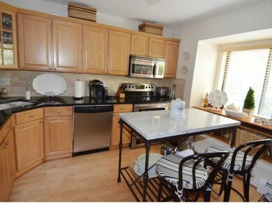 303 River W unit 303, Greenwich, CT 06831 - photo 3