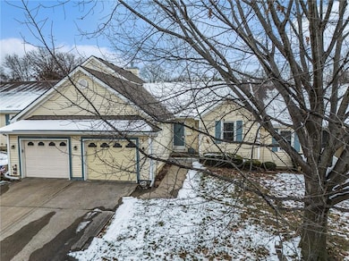 7123 N Brooklyn Ave, Kansas City, MO 64118 - photo 4