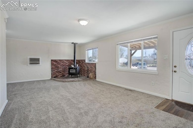 Spacious living room