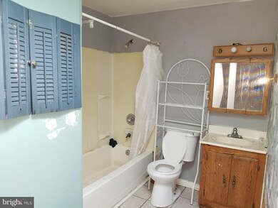 1207 W Cross St, Baltimore, MD 21230 - photo 7