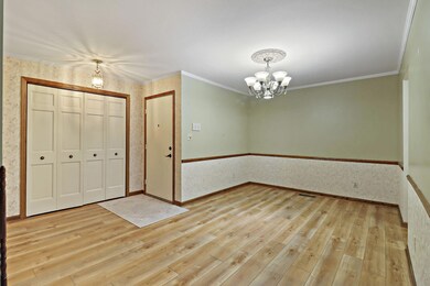 3-web-or-mls-K-8039 42nd Ave 12A, Kenosh