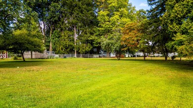 15 Shawnee Drive-1-38
