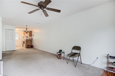 819 Belmont Dr, High Point, NC 27263 - photo 6