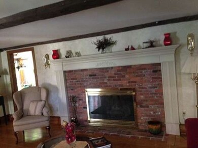 274 Partridge St, Gardner, MA 01440 - photo 3