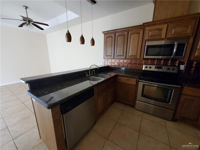 3504 Samgar St unit 4, Edinburg, TX 78539 - photo 4