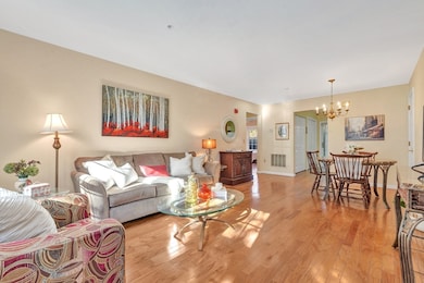 396 Boston Rd unit 103, Billerica, MA 01821 - photo 6