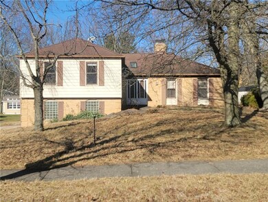 120 Timber Ln, Aurora, OH 44202 - photo 2