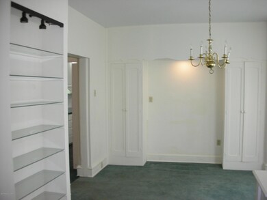 627 W Diamond Ave, Hazleton, PA 18201 - photo 4