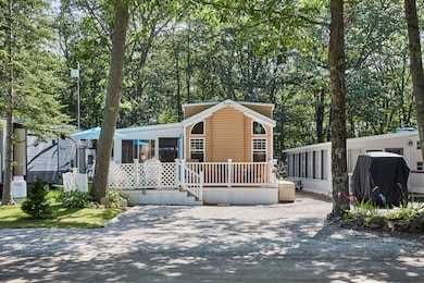 1 Robinson Way #14, Kennebunk