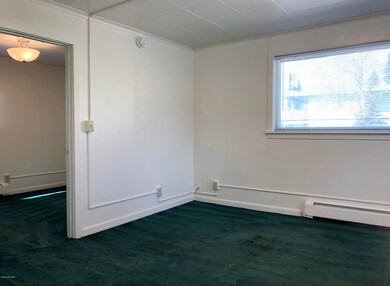 3905 Iowa Dr unit 4, Anchorage, AK 99517 - photo 4