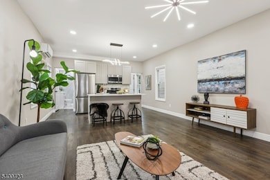 299 Claremont Ave, Jersey City, NJ 07305 - photo 3