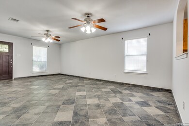 9706 Country Shadow, San Antonio, TX 78254 - photo 6