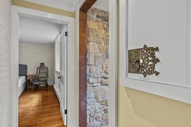 12 Mount Vernon St unit 1, Newport, RI 02840 - photo 7