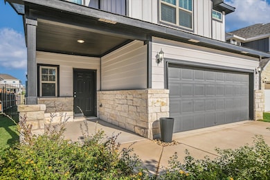 661 Pickrell Loop, Liberty Hill, TX 78642 - photo 3