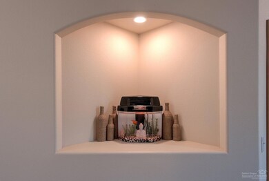 20708 Tango Creek Ave, Bend, OR 97701 - photo 5