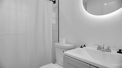 32 SW 9th St unit 3, Hallandale Beach, FL 33009 - photo 7