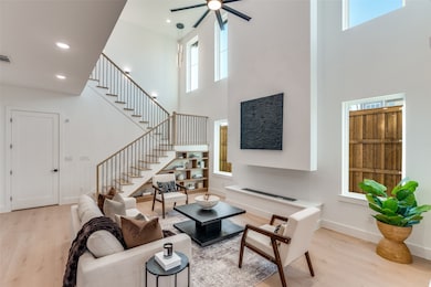 402 Parkview Ave, Dallas, TX 75223 - photo 7