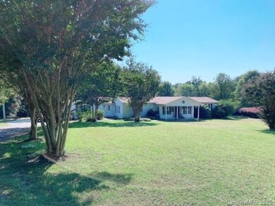 8532 McIlwaine Rd, Huntersville, NC 28078 - photo 2