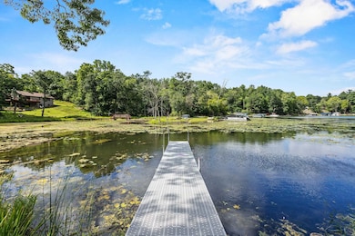 W5070 W Long Lake Rd, Waupaca, WI 54981 - photo 2