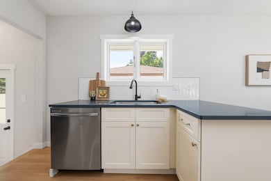 2917 W Dalton Ave, Spokane, WA 99205 - photo 6