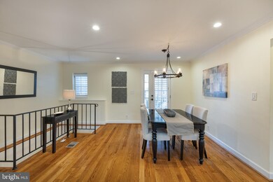 2952 S Columbus St unit A2, Arlington, VA 22206 - photo 2