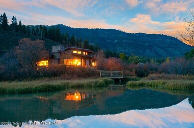 860 N Fall Creek Rd, Wilson, WY 83014 - photo 6