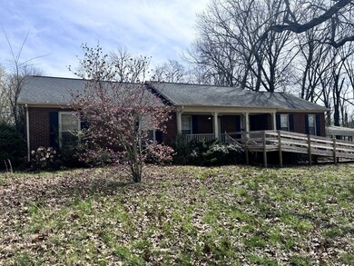 284 Theta Pike, Columbia, TN 38401 - photo 2