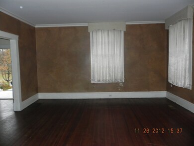 716 N 4th Ave liv rm