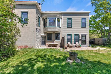 118 State St., Unit R