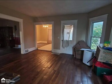 108 N Mercer St, Durand, MI 48429 - photo 6