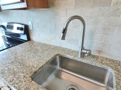 25 Suburban Ave unit B, Cos Cob, CT 06807 - photo 4