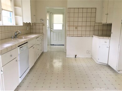 4917 San Feliciano Dr, Woodland Hills, CA 91364 - photo 6