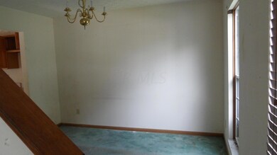 1448 Tall Pine Ct, Columbus, OH 43223 - photo 2