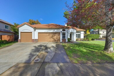 100 Donegan Ct, Folsom, CA 95630 - photo 4