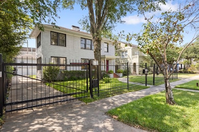 1707 Colquitt St unit A, Houston, TX 77098 - photo 3
