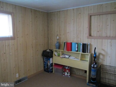 175 Maple Ave, Keyser, WV 26726 - photo 7