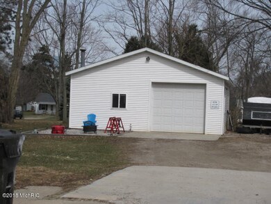 608W. Maple 003