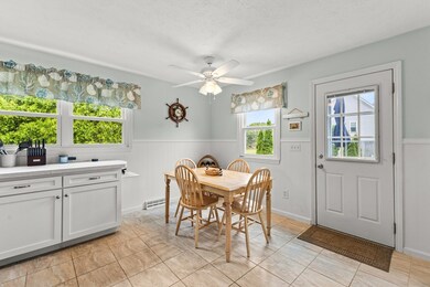 8 Stackpole Cir, Buzzards Bay, MA 02532 - photo 5