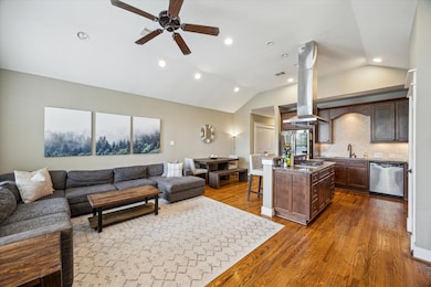 1027 Kern St unit A, Houston, TX 77009 - photo 7