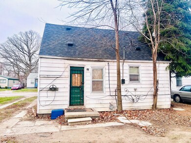 5558 Radnor St, Detroit, MI 48224 - photo 2