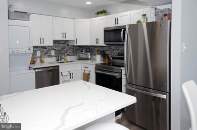 11446 Laurelwalk Dr, Laurel, MD 20708 - photo 5