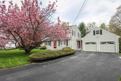 15 Cindy Dr, Nashua, NH 03062 - photo 2