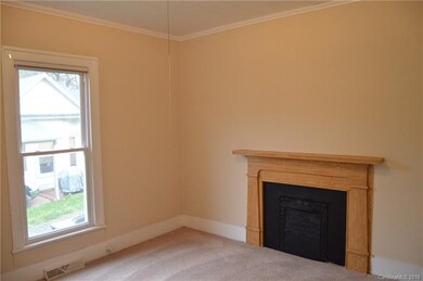 230 N Bost St, Statesville, NC 28677 - photo 4