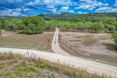 1482 Flat Rock Rd, Leakey, TX 78873 - photo 3