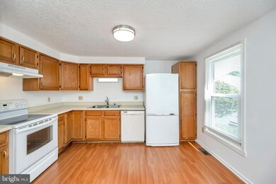 600 Carnaby St, Stafford, VA 22554 - photo 6