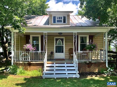 42 Draft Ave, Stuarts Draft, VA 24477 - photo 3