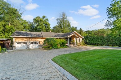 198 Pascack Rd, Hillsdale, NJ 07642 - photo 3